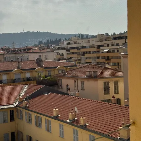 Renovated Luxury Cocoon Place Masséna