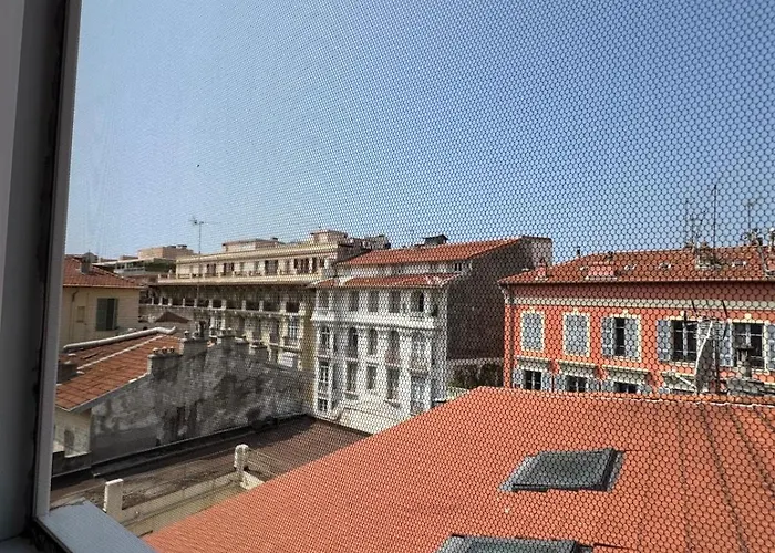 Renovated Luxury Cocoon Place Massena