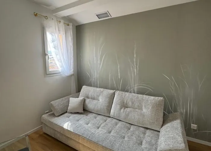 Renovated Luxury Cocoon Place Masséna Appartement